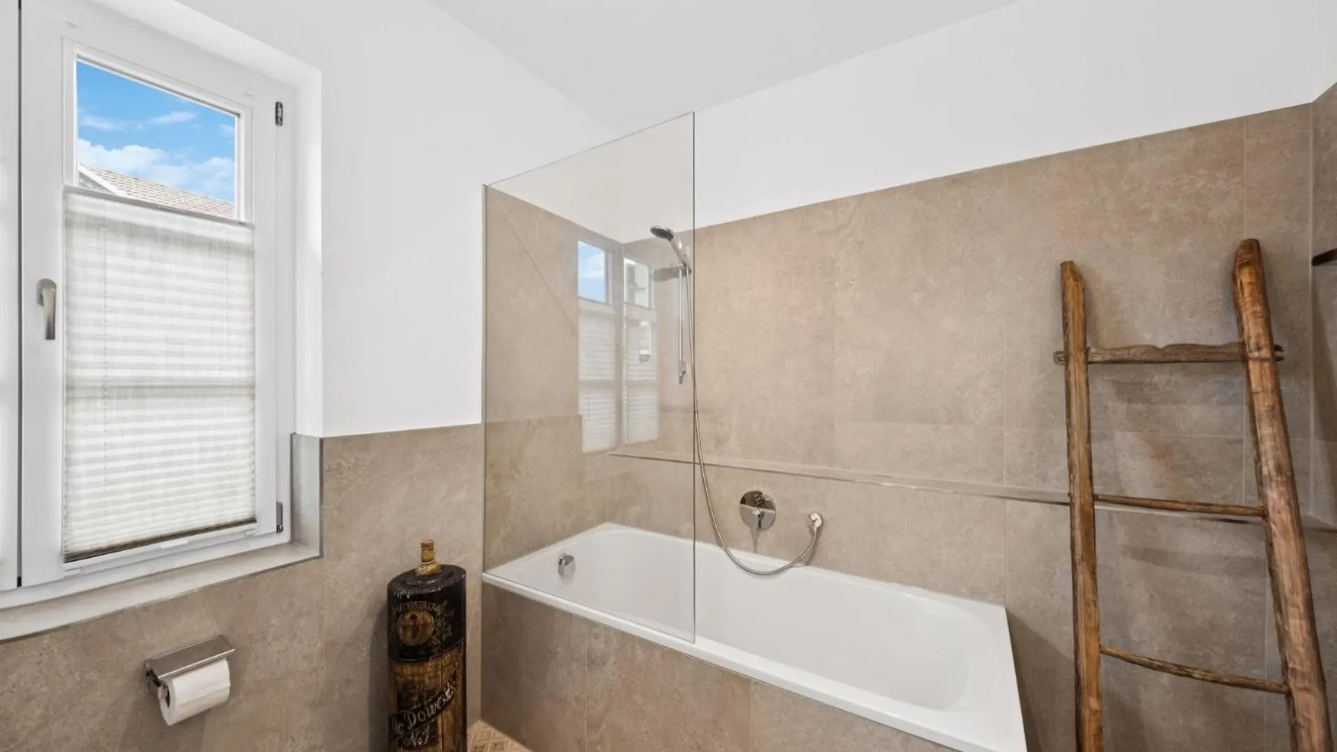 Vaicun Stays Luxury Apartments - Stilvolle Apartments Am Tegernsee Гмунд-ам-Тегернзе